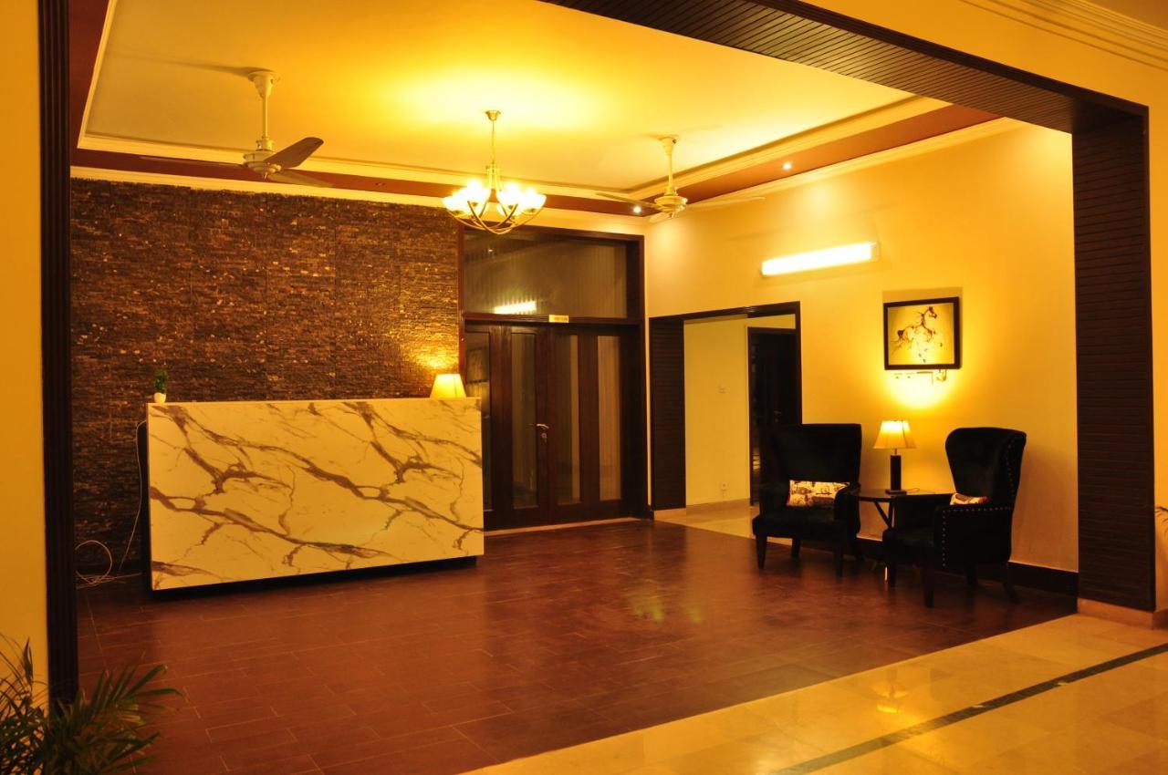 Reina Boutique Hotel - G6/3 Islamabad Luaran gambar