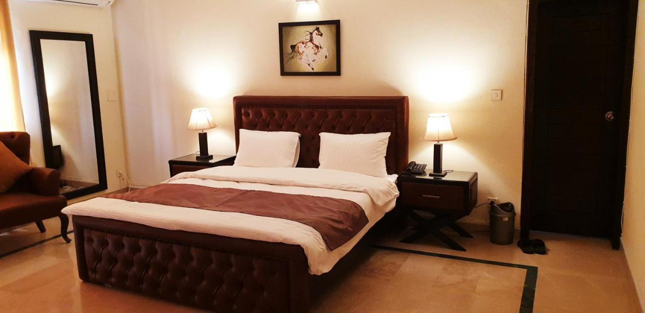 Reina Boutique Hotel - G6/3 Islamabad Luaran gambar